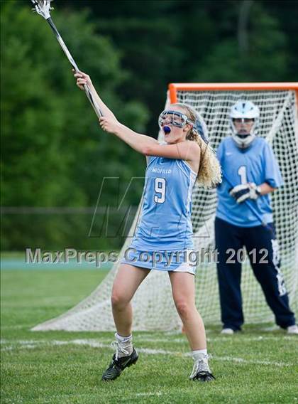 Thumbnail 3 in Medfield vs Hopkinton (MIAA Division 2 South Final) photogallery.