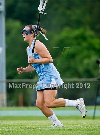 Thumbnail 3 in Medfield vs Hopkinton (MIAA Division 2 South Final) photogallery.