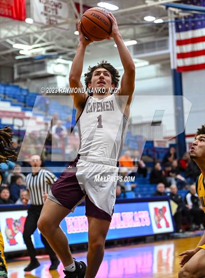 Thumbnail 3 in South Bend Riley vs Mishawaka (Phil Cox Memorial Holiday Tournament)  photogallery.
