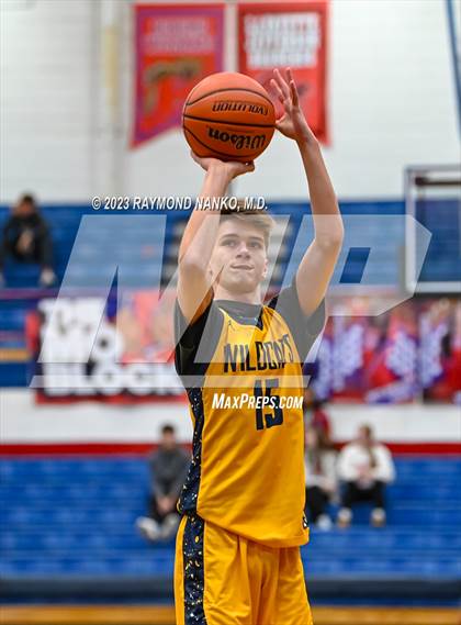 Thumbnail 3 in South Bend Riley vs Mishawaka (Phil Cox Memorial Holiday Tournament)  photogallery.