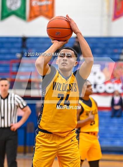 Thumbnail 1 in South Bend Riley vs Mishawaka (Phil Cox Memorial Holiday Tournament)  photogallery.