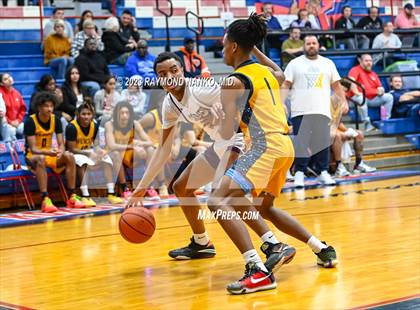 Thumbnail 2 in South Bend Riley vs Mishawaka (Phil Cox Memorial Holiday Tournament)  photogallery.