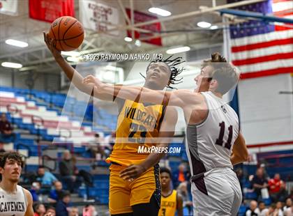 Thumbnail 1 in South Bend Riley vs Mishawaka (Phil Cox Memorial Holiday Tournament)  photogallery.