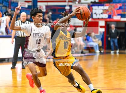 Thumbnail 2 in South Bend Riley vs Mishawaka (Phil Cox Memorial Holiday Tournament)  photogallery.