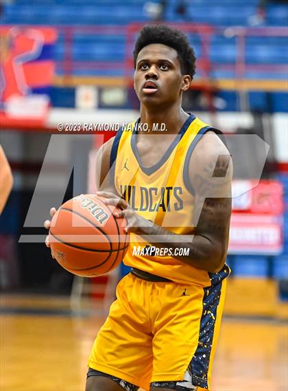 Thumbnail 2 in South Bend Riley vs Mishawaka (Phil Cox Memorial Holiday Tournament)  photogallery.