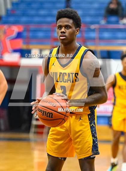 Thumbnail 2 in South Bend Riley vs Mishawaka (Phil Cox Memorial Holiday Tournament)  photogallery.