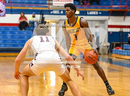 Thumbnail 3 in South Bend Riley vs Mishawaka (Phil Cox Memorial Holiday Tournament)  photogallery.