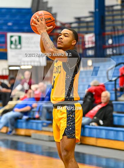 Thumbnail 2 in South Bend Riley vs Mishawaka (Phil Cox Memorial Holiday Tournament)  photogallery.