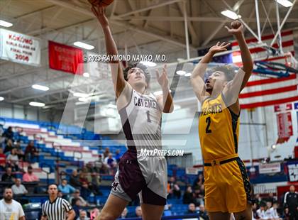 Thumbnail 2 in South Bend Riley vs Mishawaka (Phil Cox Memorial Holiday Tournament)  photogallery.