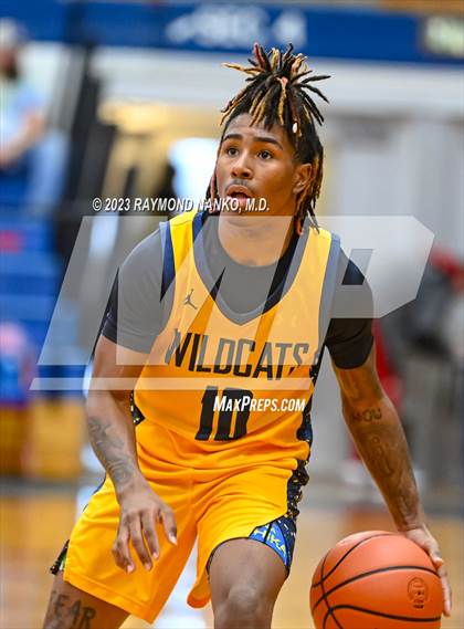 Thumbnail 2 in South Bend Riley vs Mishawaka (Phil Cox Memorial Holiday Tournament)  photogallery.