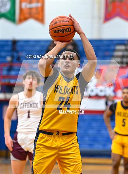 Thumbnail 2 in South Bend Riley vs Mishawaka (Phil Cox Memorial Holiday Tournament)  photogallery.
