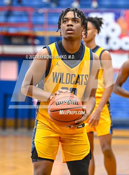 Thumbnail 1 in South Bend Riley vs Mishawaka (Phil Cox Memorial Holiday Tournament)  photogallery.