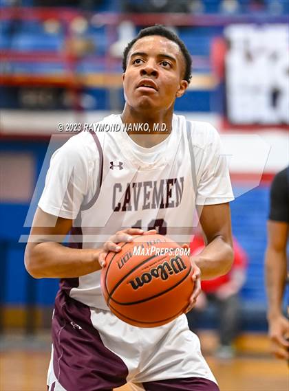 Thumbnail 1 in South Bend Riley vs Mishawaka (Phil Cox Memorial Holiday Tournament)  photogallery.