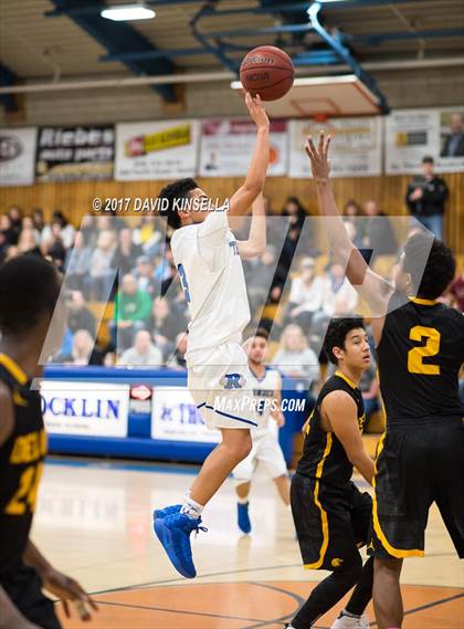 Thumbnail 2 in Del Oro @ Rocklin photogallery.