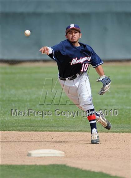 Thumbnail 1 in Montgomery @ Poway photogallery.