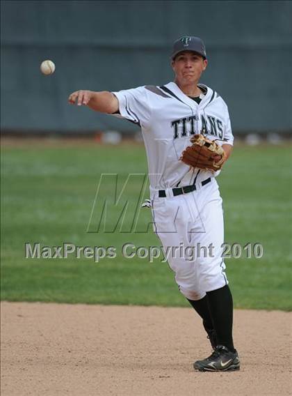 Thumbnail 1 in Montgomery @ Poway photogallery.