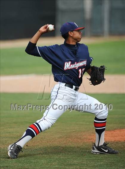 Thumbnail 1 in Montgomery @ Poway photogallery.