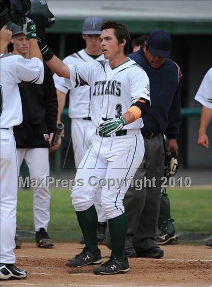 Thumbnail 1 in Montgomery @ Poway photogallery.