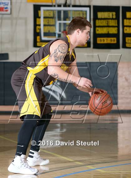 Thumbnail 2 in Williams vs. Colusa (CIF NS D5 Final) photogallery.