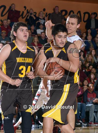 Thumbnail 2 in Williams vs. Colusa (CIF NS D5 Final) photogallery.
