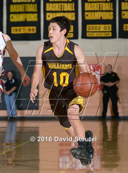 Thumbnail 2 in Williams vs. Colusa (CIF NS D5 Final) photogallery.