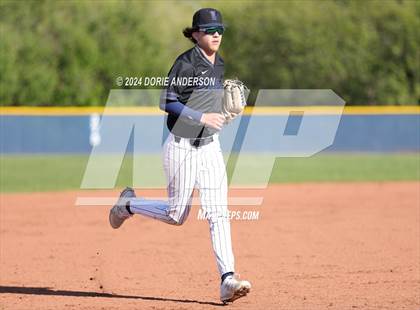 Thumbnail 2 in Rio Americano @ Vista del Lago photogallery.
