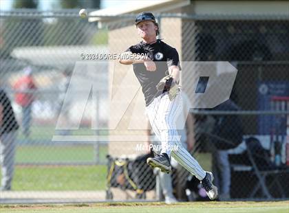 Thumbnail 2 in Rio Americano @ Vista del Lago photogallery.