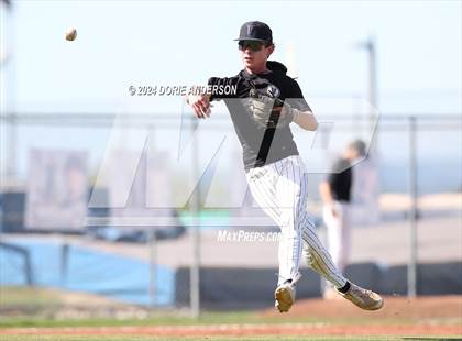 Thumbnail 2 in Rio Americano @ Vista del Lago photogallery.