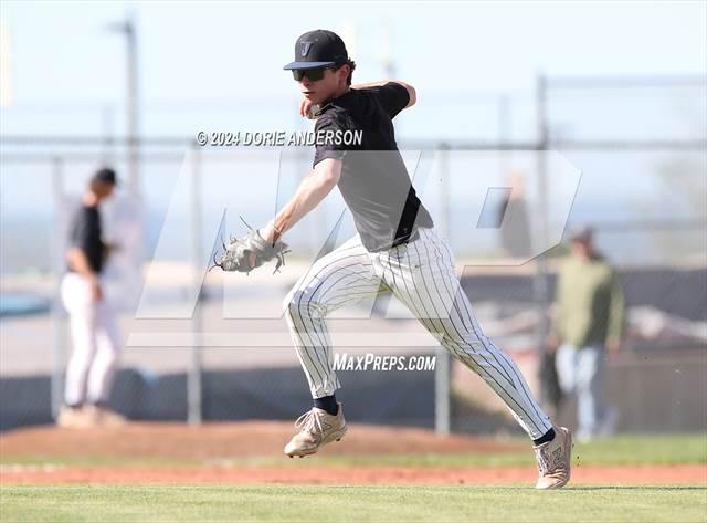 Photo 20 in the Rio Americano @ Vista del Lago Photo Gallery (137 Photos)