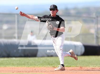 Thumbnail 2 in Rio Americano @ Vista del Lago photogallery.