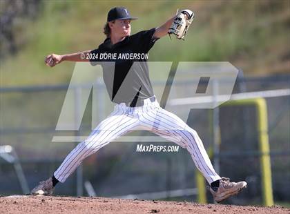 Thumbnail 1 in Rio Americano @ Vista del Lago photogallery.