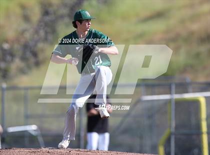 Thumbnail 3 in Rio Americano @ Vista del Lago photogallery.