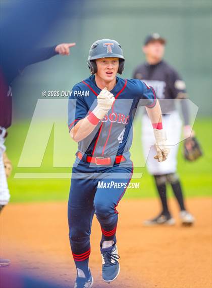Thumbnail 1 in Tesoro @ Servite photogallery.
