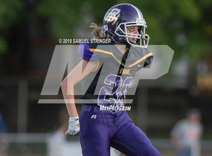 Thumbnail 2 in Linden @ Bret Harte photogallery.