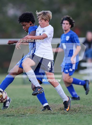 null - Photo 01