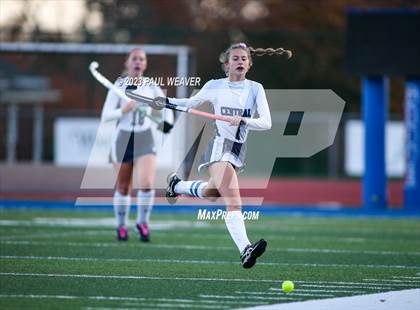 Thumbnail 1 in Midd-West vs. Central Columbia (PIAA District IV 1A Semifinal) photogallery.