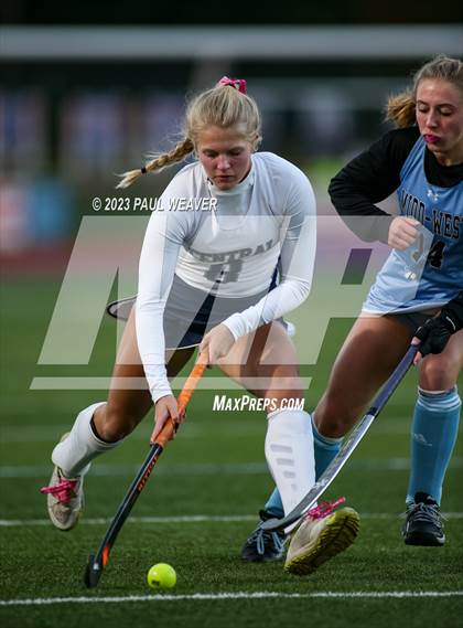 Thumbnail 3 in Midd-West vs. Central Columbia (PIAA District IV 1A Semifinal) photogallery.