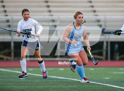 Thumbnail 3 in Midd-West vs. Central Columbia (PIAA District IV 1A Semifinal) photogallery.
