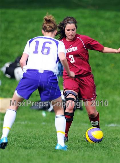 Thumbnail 3 in Manheim Central @ Lancaster Catholic photogallery.