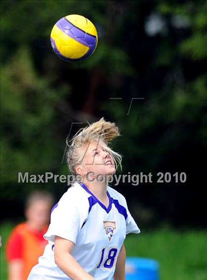 Thumbnail 3 in Manheim Central @ Lancaster Catholic photogallery.
