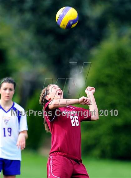 Thumbnail 3 in Manheim Central @ Lancaster Catholic photogallery.
