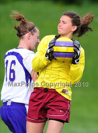 Thumbnail 2 in Manheim Central @ Lancaster Catholic photogallery.