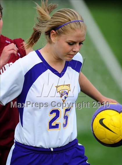 Thumbnail 3 in Manheim Central @ Lancaster Catholic photogallery.