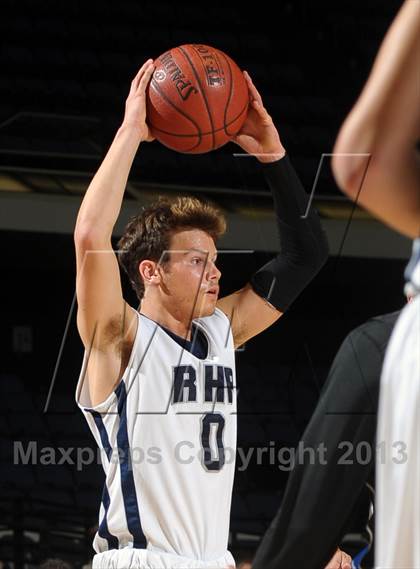 Thumbnail 1 in Rolling Hills Prep vs. Shalhevet (CIF SS D5A Final) photogallery.