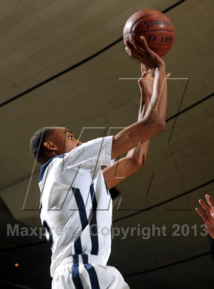Thumbnail 1 in Rolling Hills Prep vs. Shalhevet (CIF SS D5A Final) photogallery.