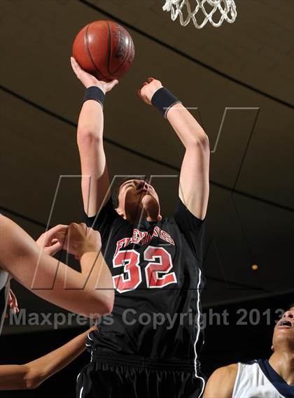 Thumbnail 2 in Rolling Hills Prep vs. Shalhevet (CIF SS D5A Final) photogallery.