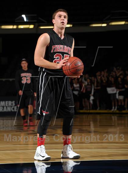 Thumbnail 2 in Rolling Hills Prep vs. Shalhevet (CIF SS D5A Final) photogallery.