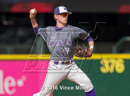 Thumbnail 2 in Nathan Hale vs. Lake Washington photogallery.