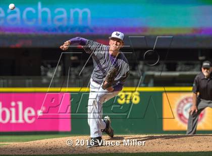 Thumbnail 1 in Nathan Hale vs. Lake Washington photogallery.