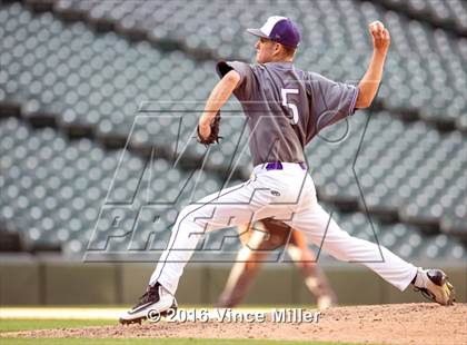 Thumbnail 1 in Nathan Hale vs. Lake Washington photogallery.